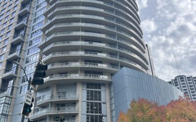 The Operations Manager’s Guide to Better Mailroom Service in High-Rise Buildings