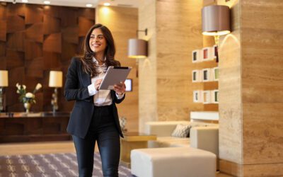 Luxury Concierge vs. Automated Package Rooms: A Guide